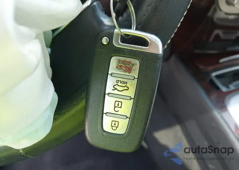 2012 Hyundai Genesis 3.8 from USA, damaged, VIN KMHGC4DD7CU211831